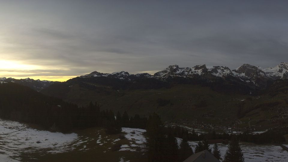 Wildhaus-Alt St. Johann: Iltios - Chäserrugg - Churfirsten