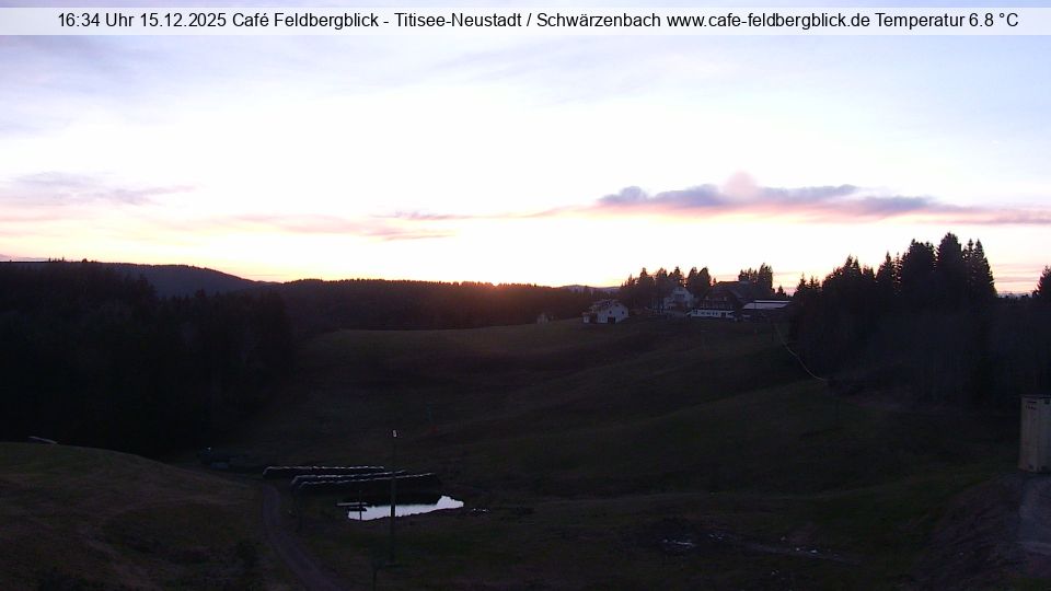 Titisee-Neustadt: Blick zum Feldberg & Hochfirst
