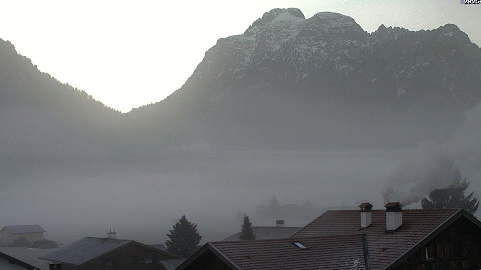 Hohenschwangau › South-east: Neuschwanstein Castle