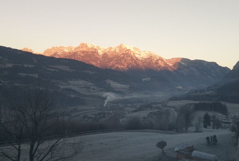 Pfarrwerfen: Salzachtal - Blick von - Spareck in Richtung Werfen