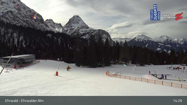 Gemeinde Ehrwald: Ehrwald, Zugspitze - Ehrwalder Alm