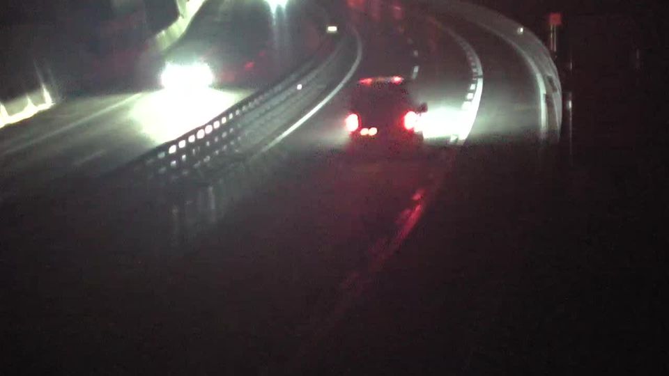 Wassen: A2/E35, Gotthardtunnel, Göschenen in Richtung Süd