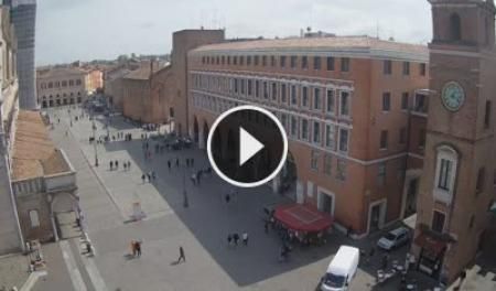 Ferrara › South-east: Piazza Trento e Trieste
