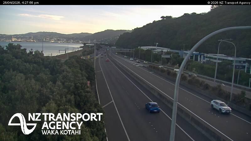 Wellington › South: SH1/SH2 Interchange