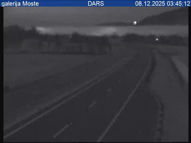 Zirovnica: A2/E61, Karavanke - Ljubljana, galerija Moste