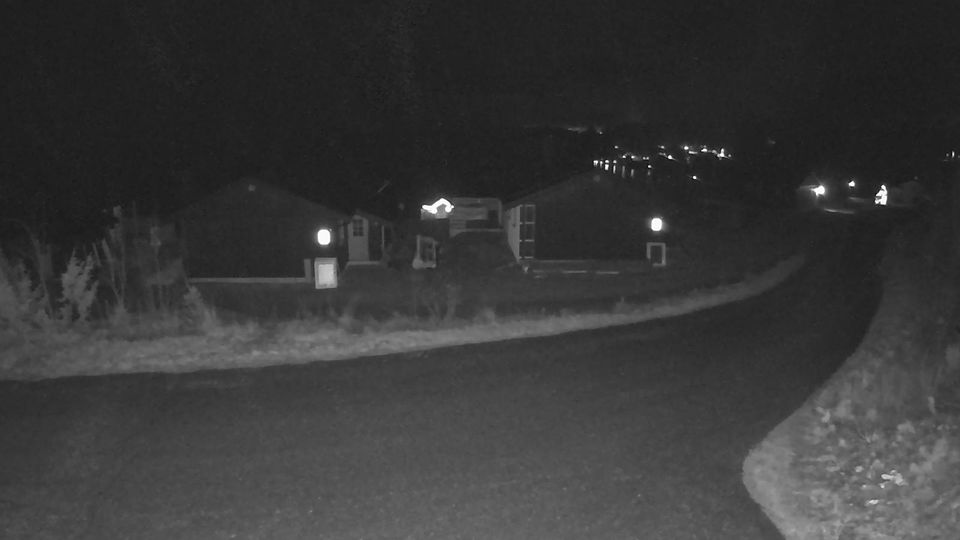 Krakenes › North-west: Vrådal Hyttegrend