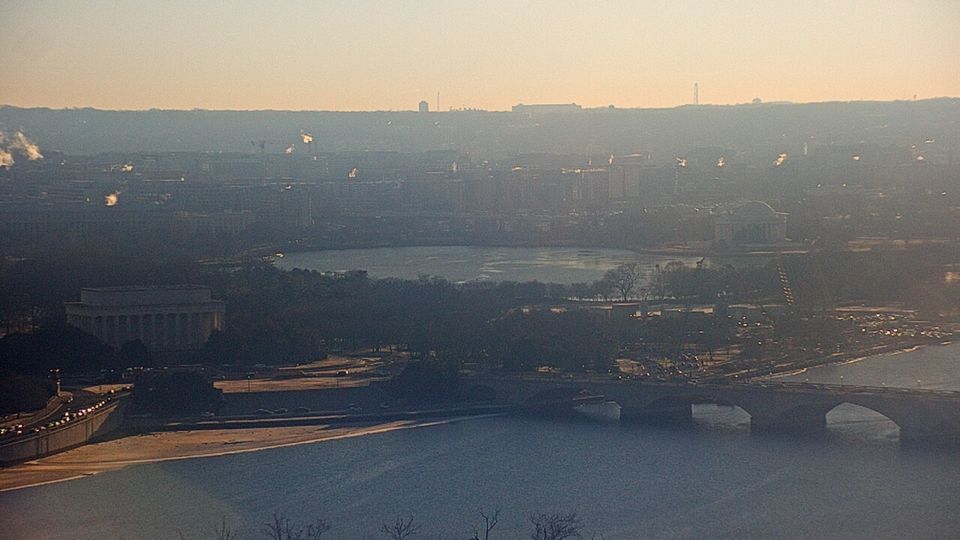 Rosslyn Farms: The John F. Kennedy Center for the Performing Arts - Lincoln Memorial - Thomas Jefferson Memorial - National Mall - United States Capitol - Washington Monument (Boonsboro, MD)