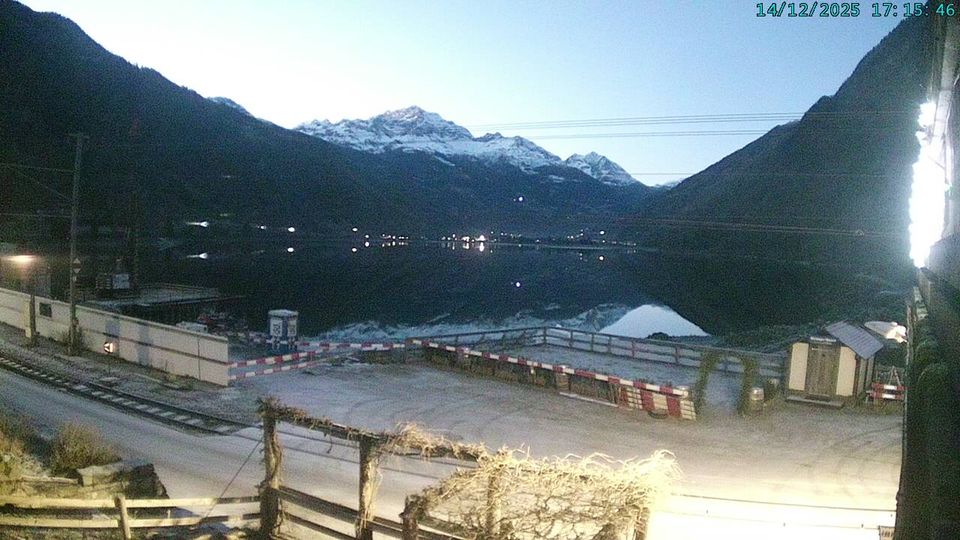 Miralago: Lago di Poschiavo - Piz Varuna