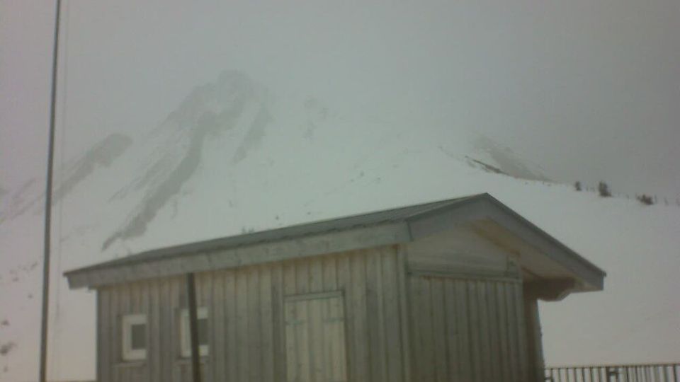 Wolfenschiessen: Bergstation Haldigrat (1937m) Blickrichtung Ost - Brisen