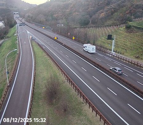 Bolzano - Bozen › South: A22 Brennerautobahn - Autostrada del Brennero, KM 77