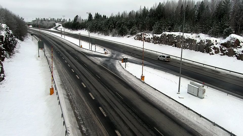 Lohja: Tie 1 - Tervakorpi, puomi länsi - Tervakorpi