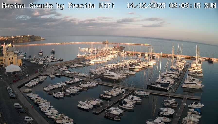Procida › North-west: › North-West: Porto di Marina Grande