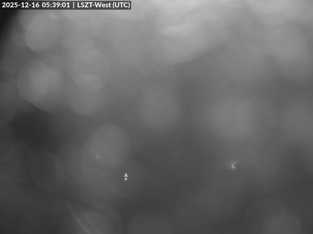 Lommis: Airfield - Cam West