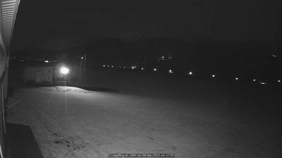 Traboch: Timmersdorf Flugplatz LOGT