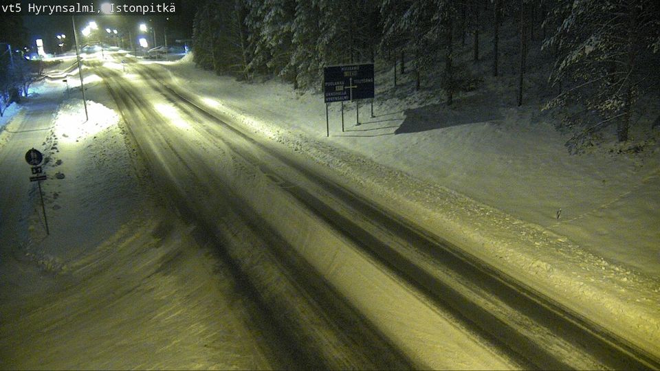 Hyrynsalmi: Tie 5 - Istonpitkä - Kuusamoon