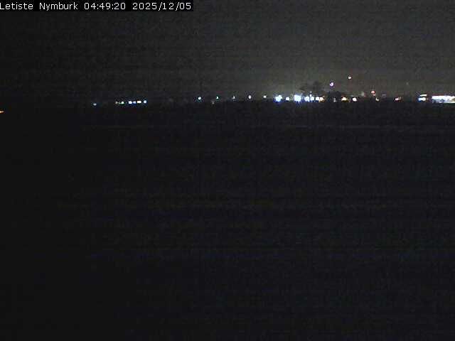 Nymburk › North-west: airport