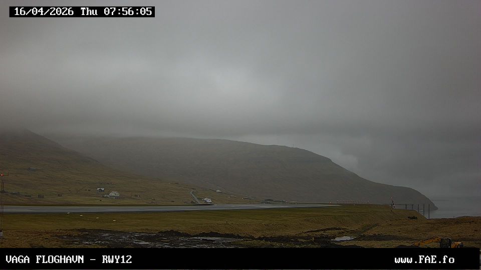 Vatnsoyrar: Vagar Airport - Threshold 30