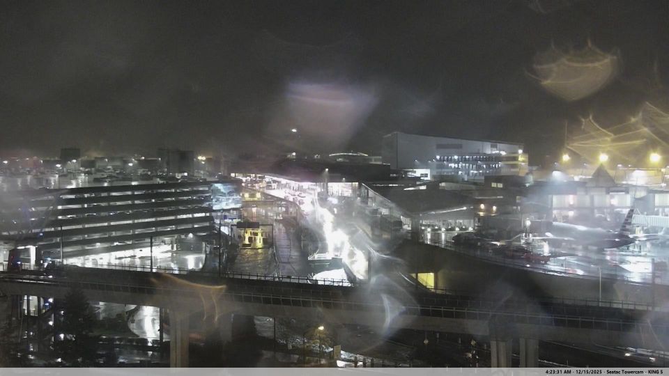 Seattle: Tacoma International Airport live weather cam in