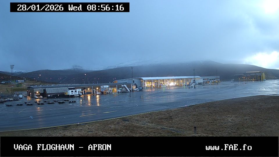 Sorvagur › North-east: Vagar airport