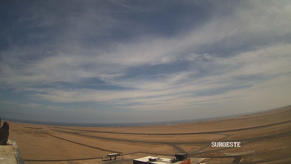 Arica › North: Aeropuerto Internacional Chacalluta