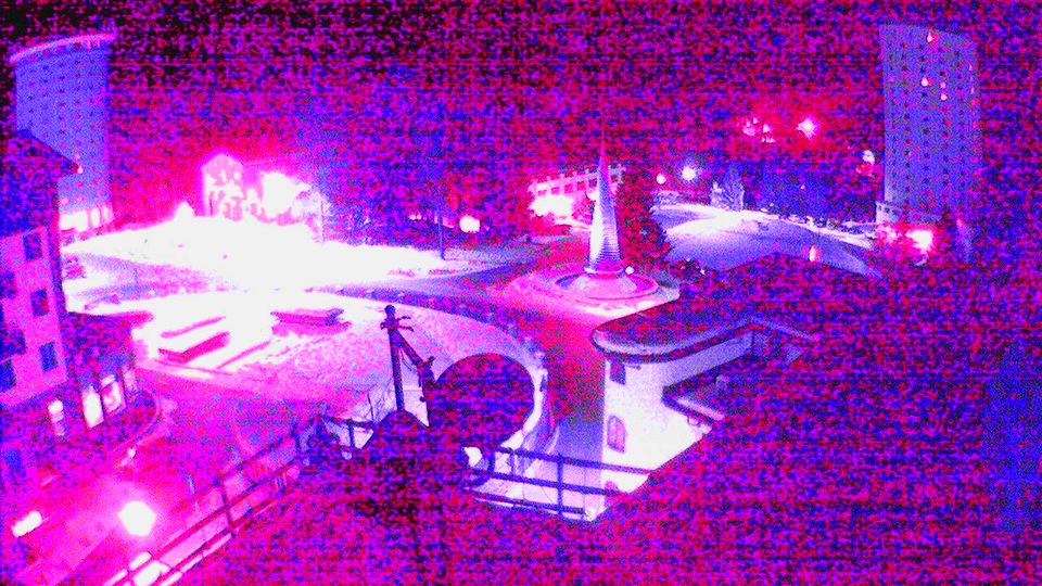 Sestriere: dal tetto del centrale hotel Savoy