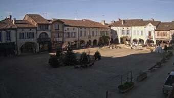 Labastide-d'Armagnac: Place Royale