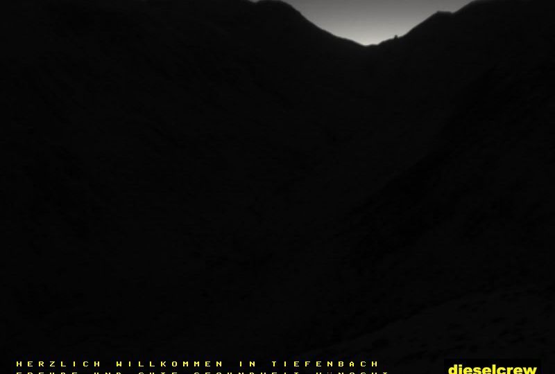 Realp: Blick vom Weiler Tiefenbach zum Furkapass