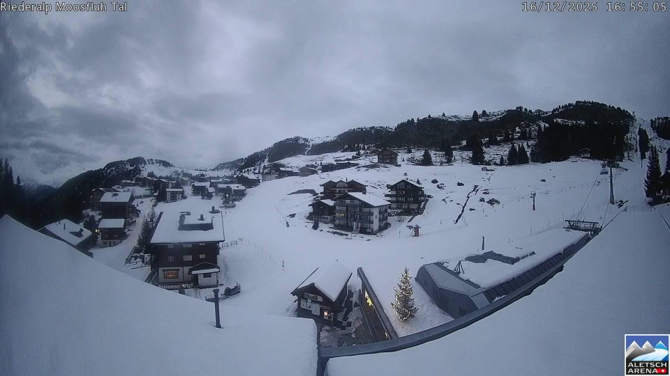 Riederalp: Aletsch Arena - Riederfurka Dorf von SB Riederfurka Bergstation