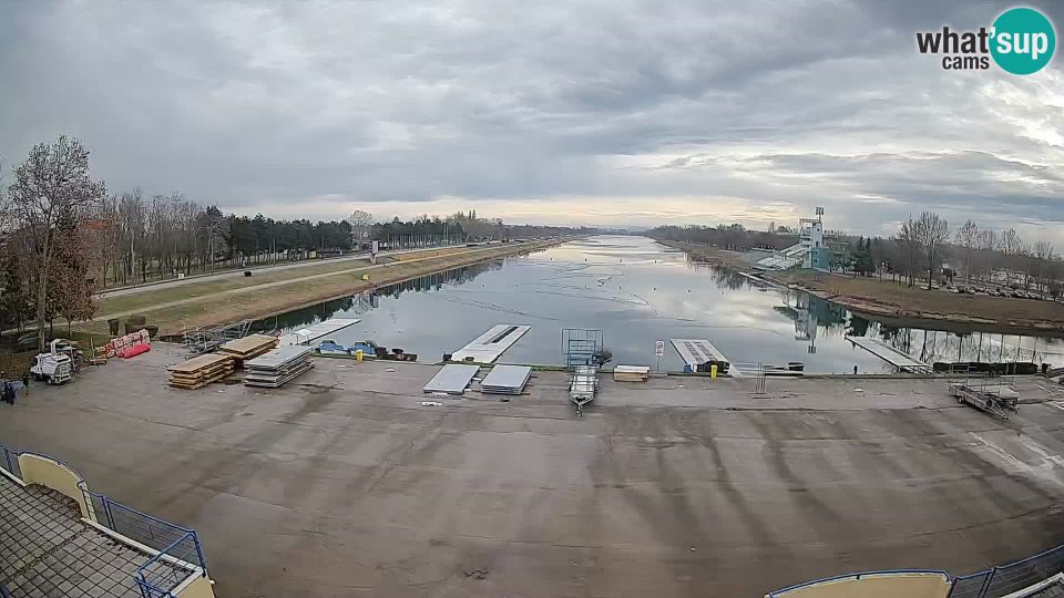 Zagreb: Lake Jarun webcam live