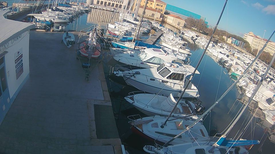 Livorno: Circolo Pesca Nazario Sauro Sea Entrance