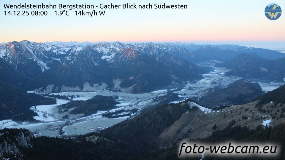 Bayrischzell: Wendelsteinbahn Bergstation - Gacher Blick nach Südwesten