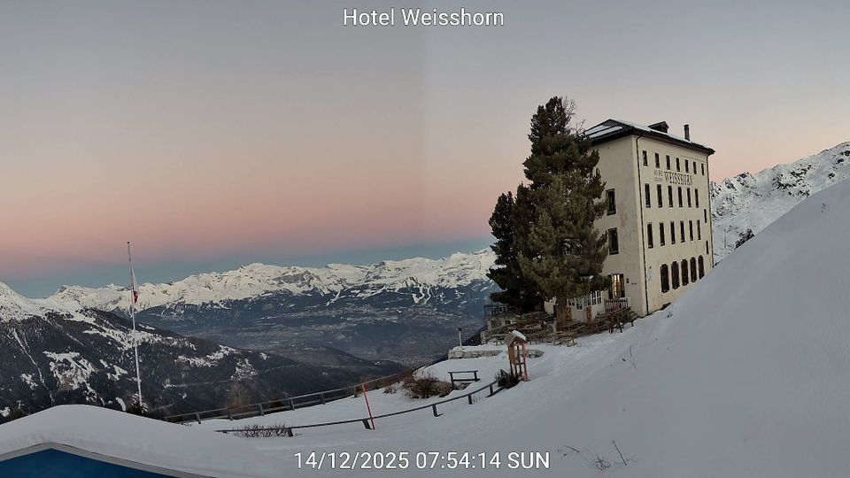 Saint-Luc › South: Hôtel Weisshorn