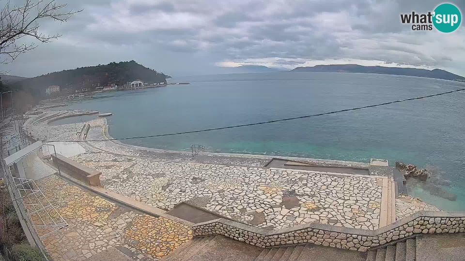 Crikvenica: Selce - beach - Diving center