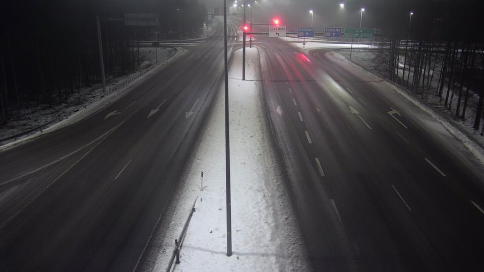 Oulu: Tie 4 - Laanila - vt20 Kuusamoon