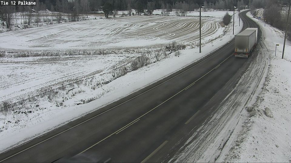 Palkane: Tie 12 - Lahteen