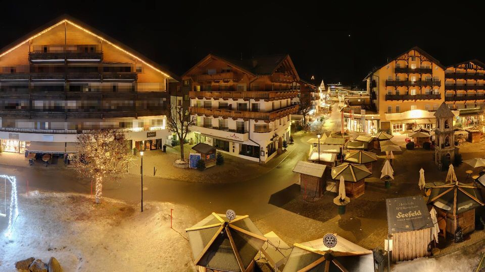 Steinbach am Attersee: Seefeld - Dorfplatz