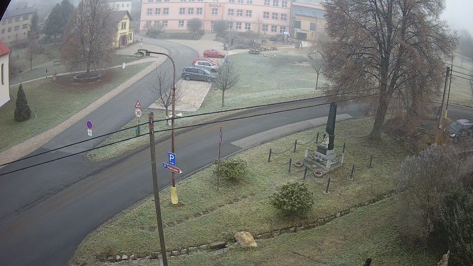 Ponikla › North-east: Poniklá - Tuláčkova náves: Poniklá - Tuláčkova náves