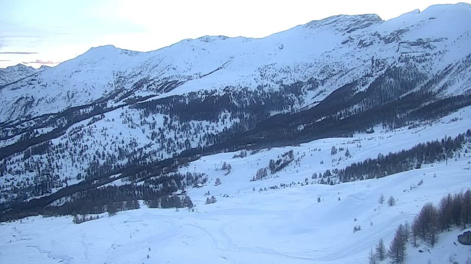 Enchastrayes: Barcelonnette-Vue panoramique