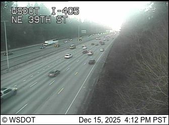 Bellevue: I-405 at MP 15.7: NE 40th St