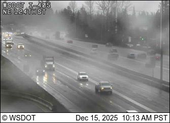 Kirkland: I-405 at MP 20.3: NE 124th St