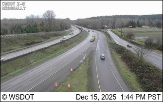 Lacey: I-5 at MP 114.1: Nisqually