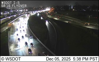 Oakland: I-5 SB at MP 132.4: SR 16 Interchange