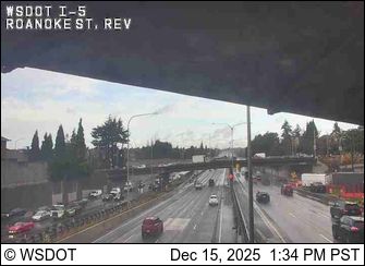 Seattle: I-5 at MP 168: Roanoke St Express Lanes