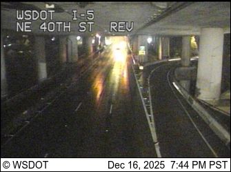Wallingford: I-5 at MP 169: NE 40th St Express Lanes