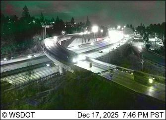 Green Lake Station: I-5 at MP 171.5: NE 85th St