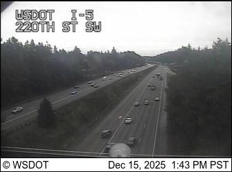 Lynnwood: I-5 at MP 179.2: 220th St SW