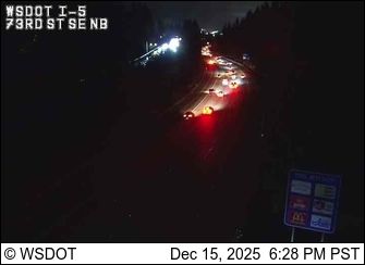 Everett: I-5 at MP 190.4: 73rd St SE, NB