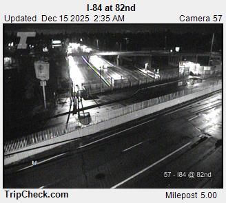 Portland: I-84 at 82nd