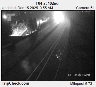 Maywood Park: I-84 at 102nd