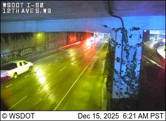 Seattle: I-90 at MP 2.7: 12th Ave S, WB